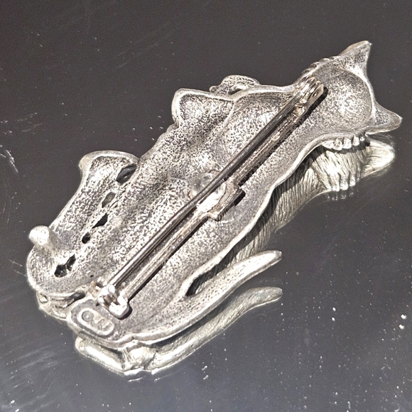 JJ Pewter Cool Cat Playing Saxophone Brooch - Picture 4 of 5